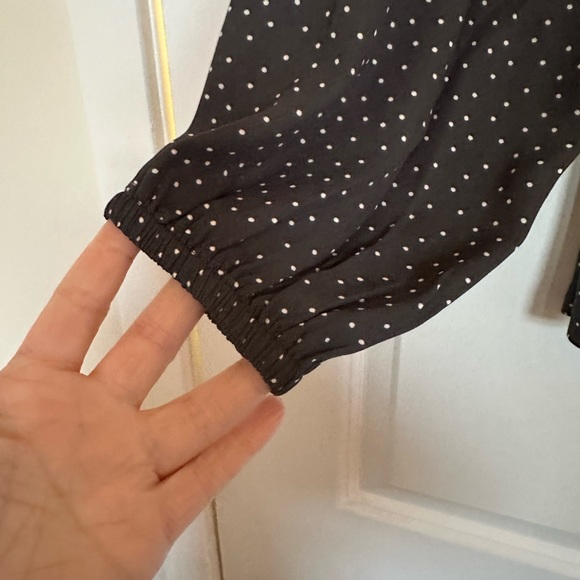 LOFT Dotted Smocked Mixed Media Blouse - NWT! - Picture 4 of 7